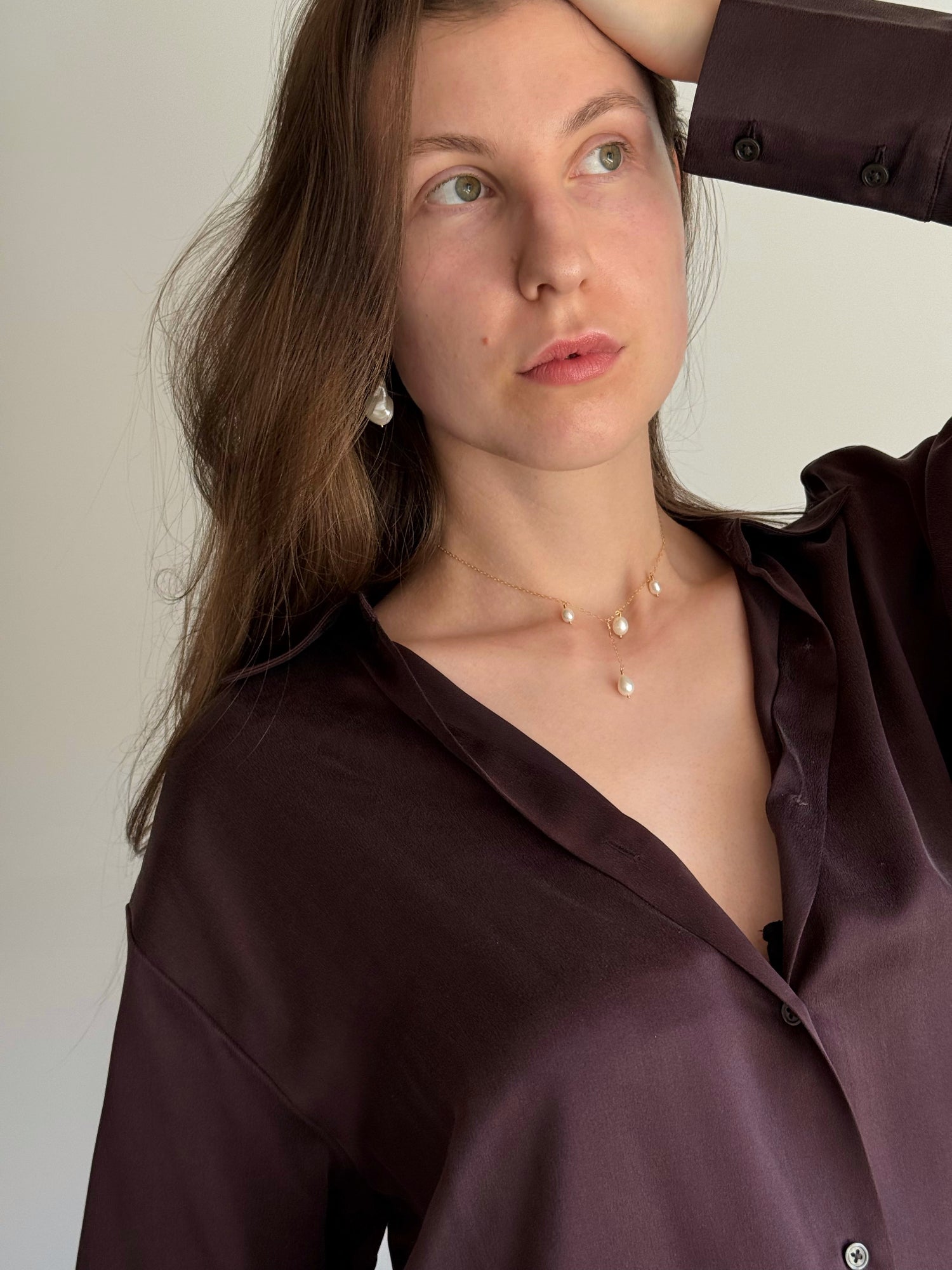 Pearl drop choker necklace with gold-filled chain and oval pearls